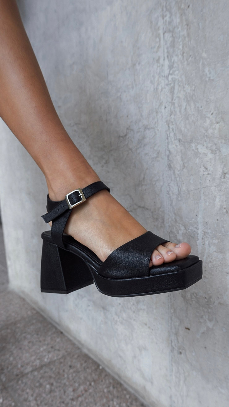 SANDALIAS NOVE
