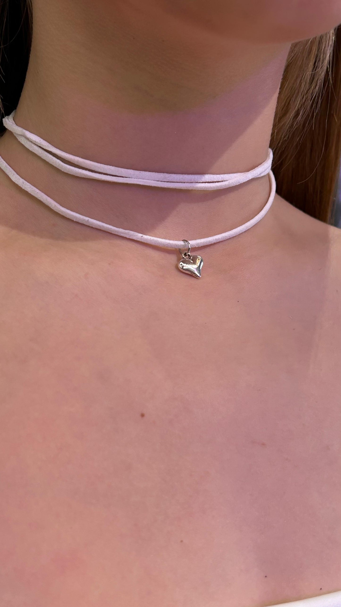CHOKER