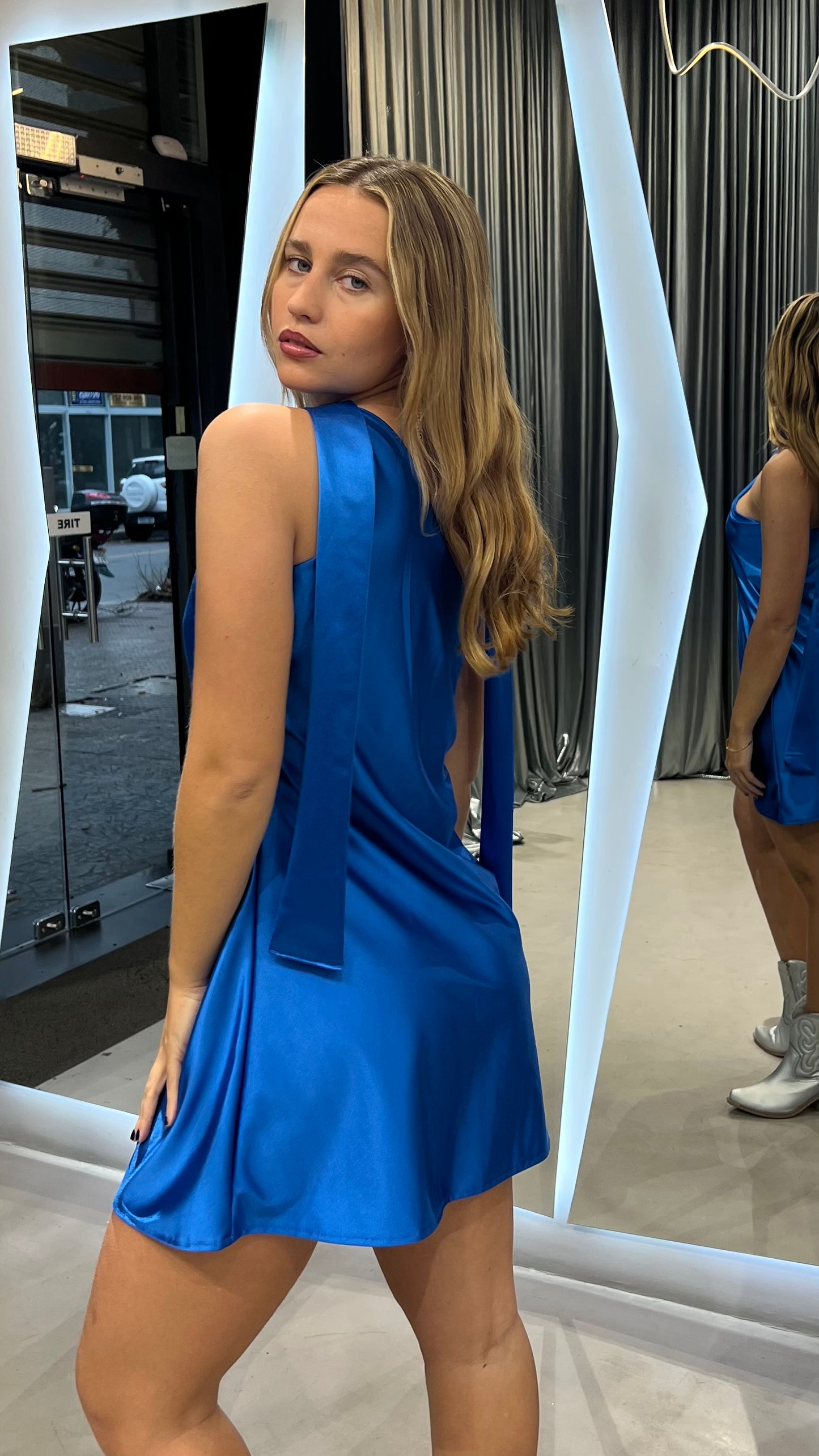 VESTIDO DANA