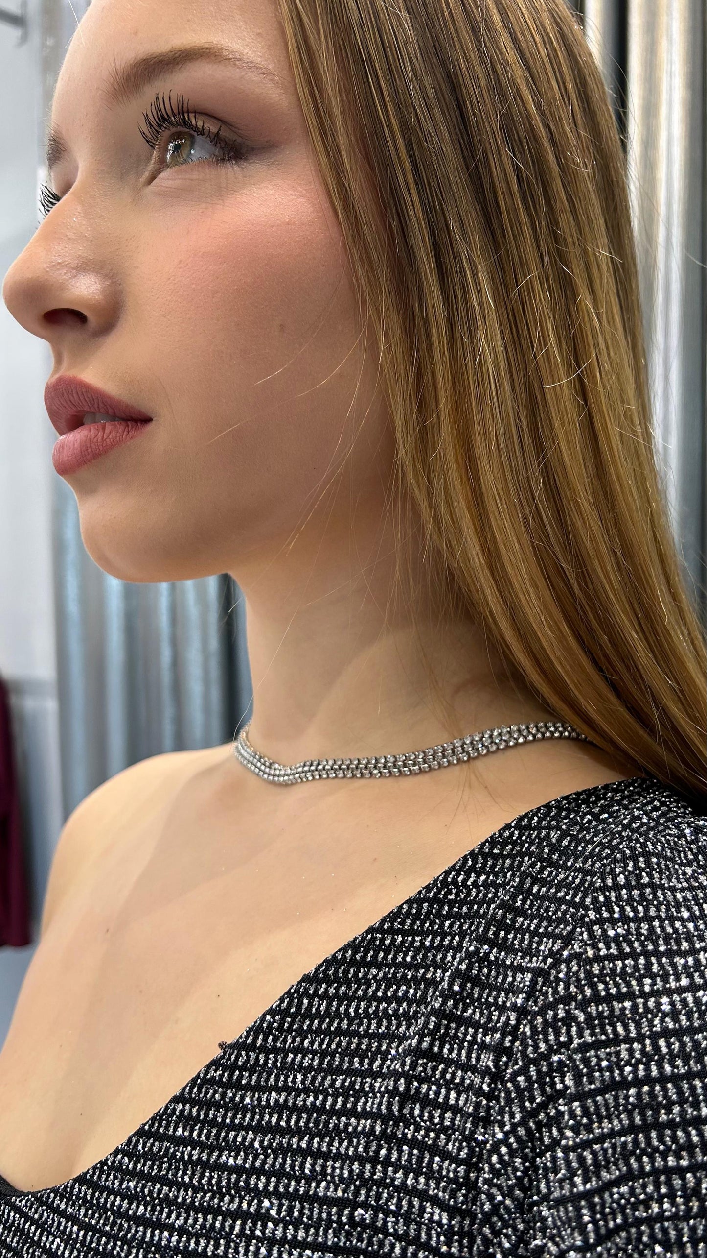 CHOKER
