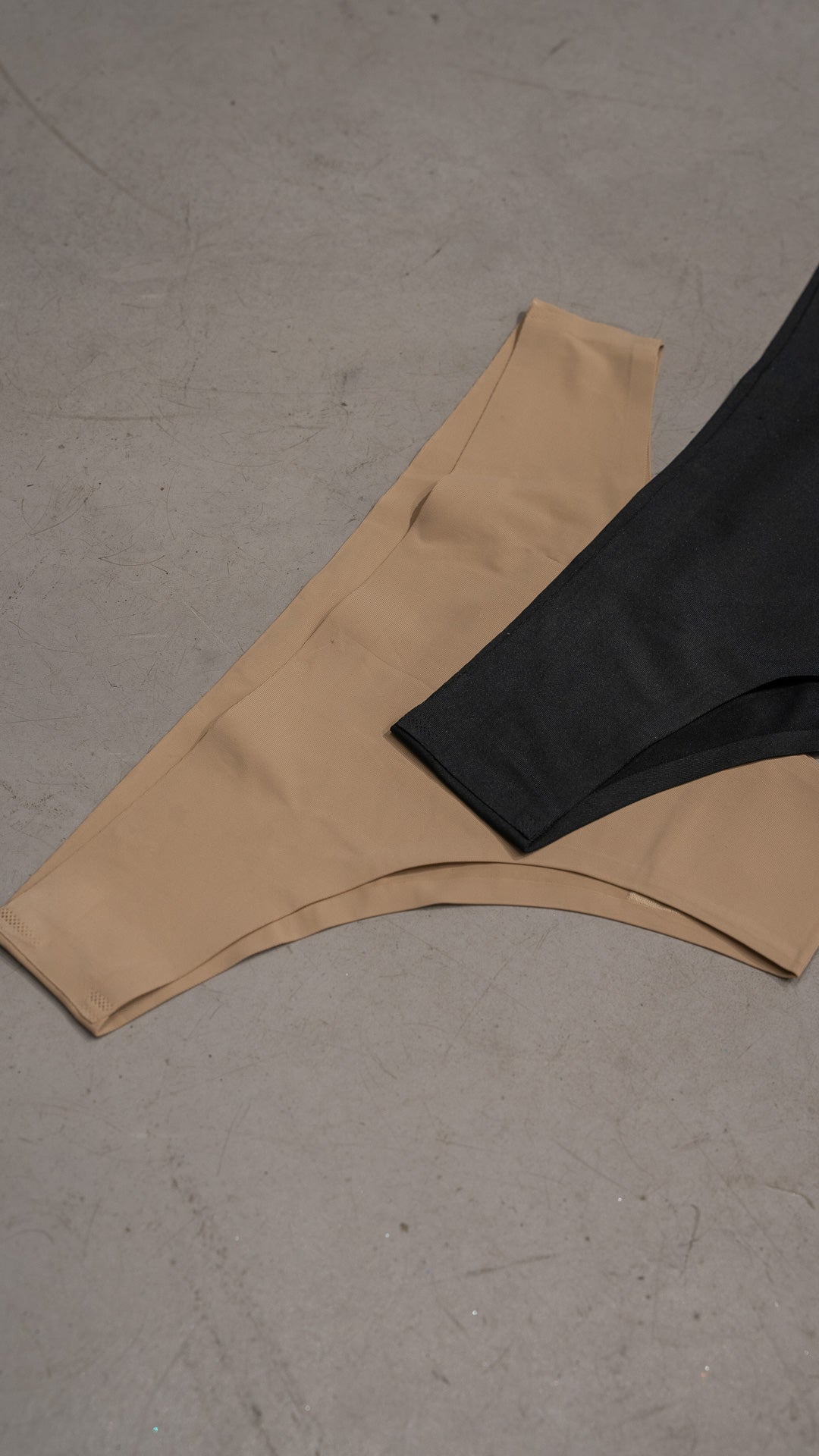 BOMBACHA SIN COSTURA BEIGE