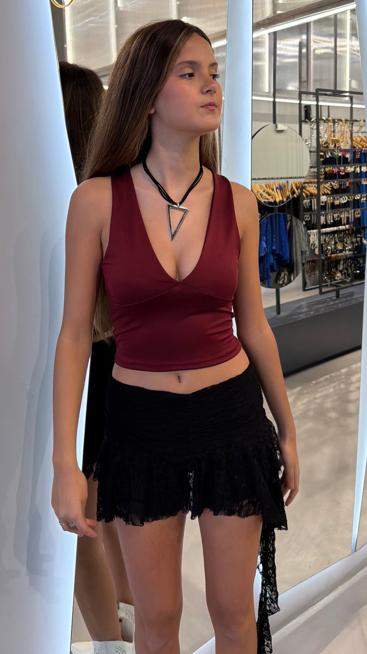 TOP LARA