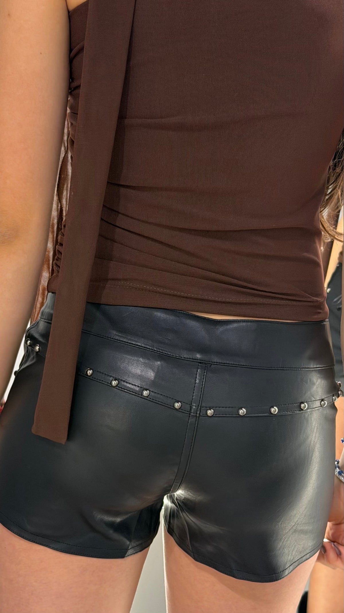 SHORT MALENA