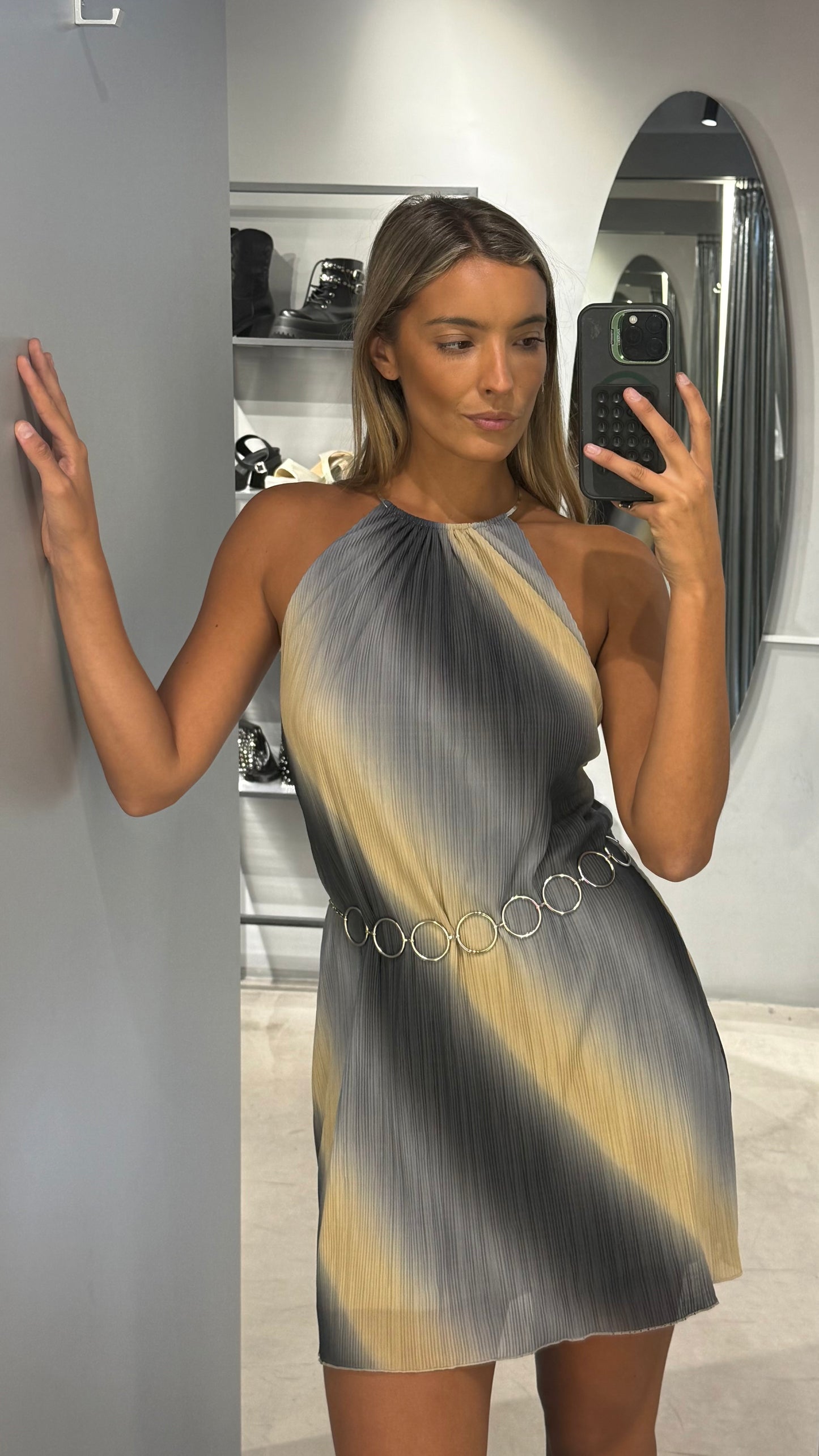 VESTIDO BLUSH