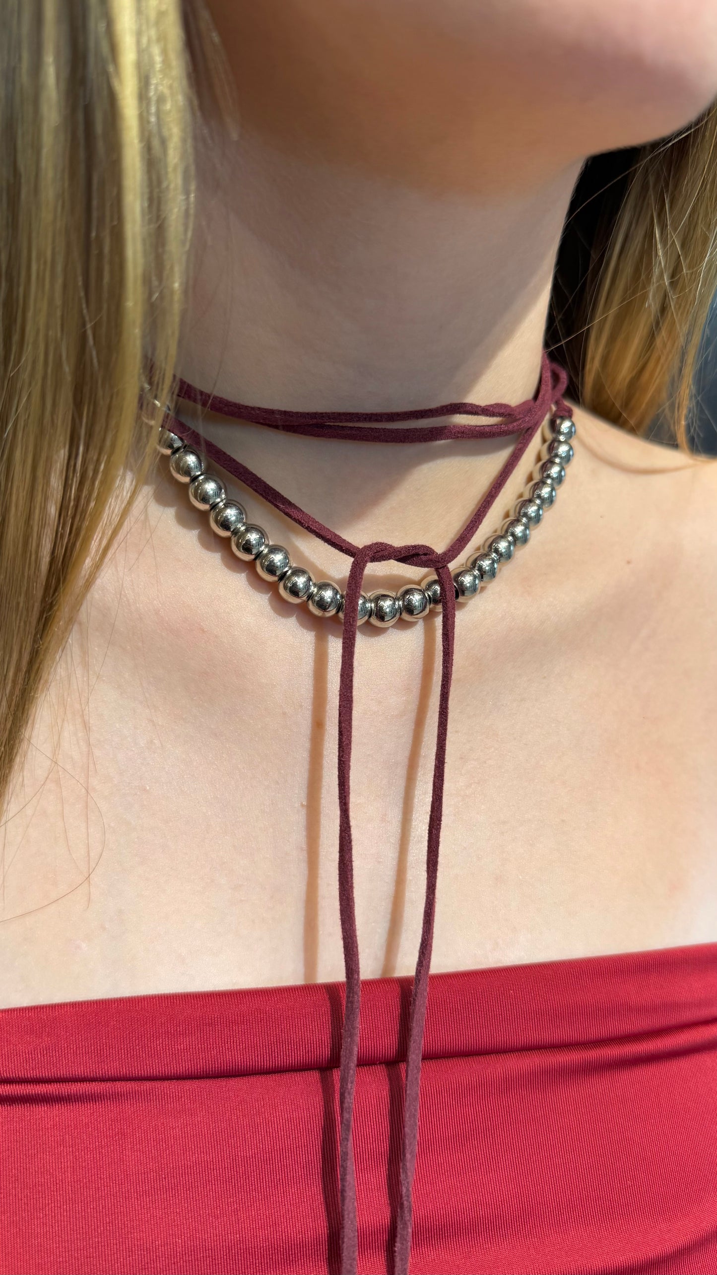 CHOKER
