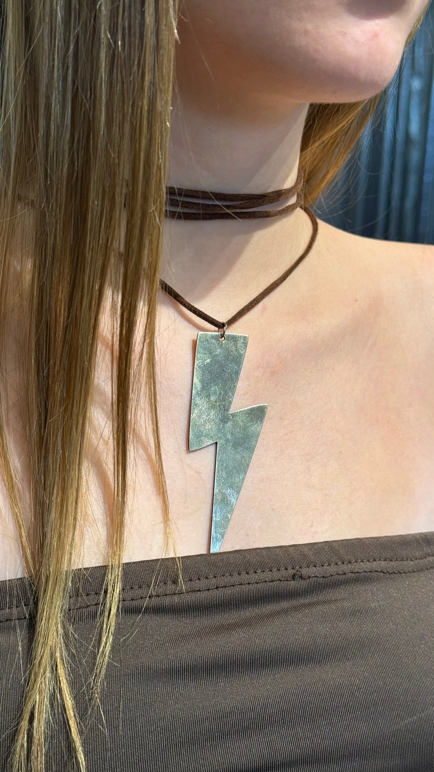 CHOKER