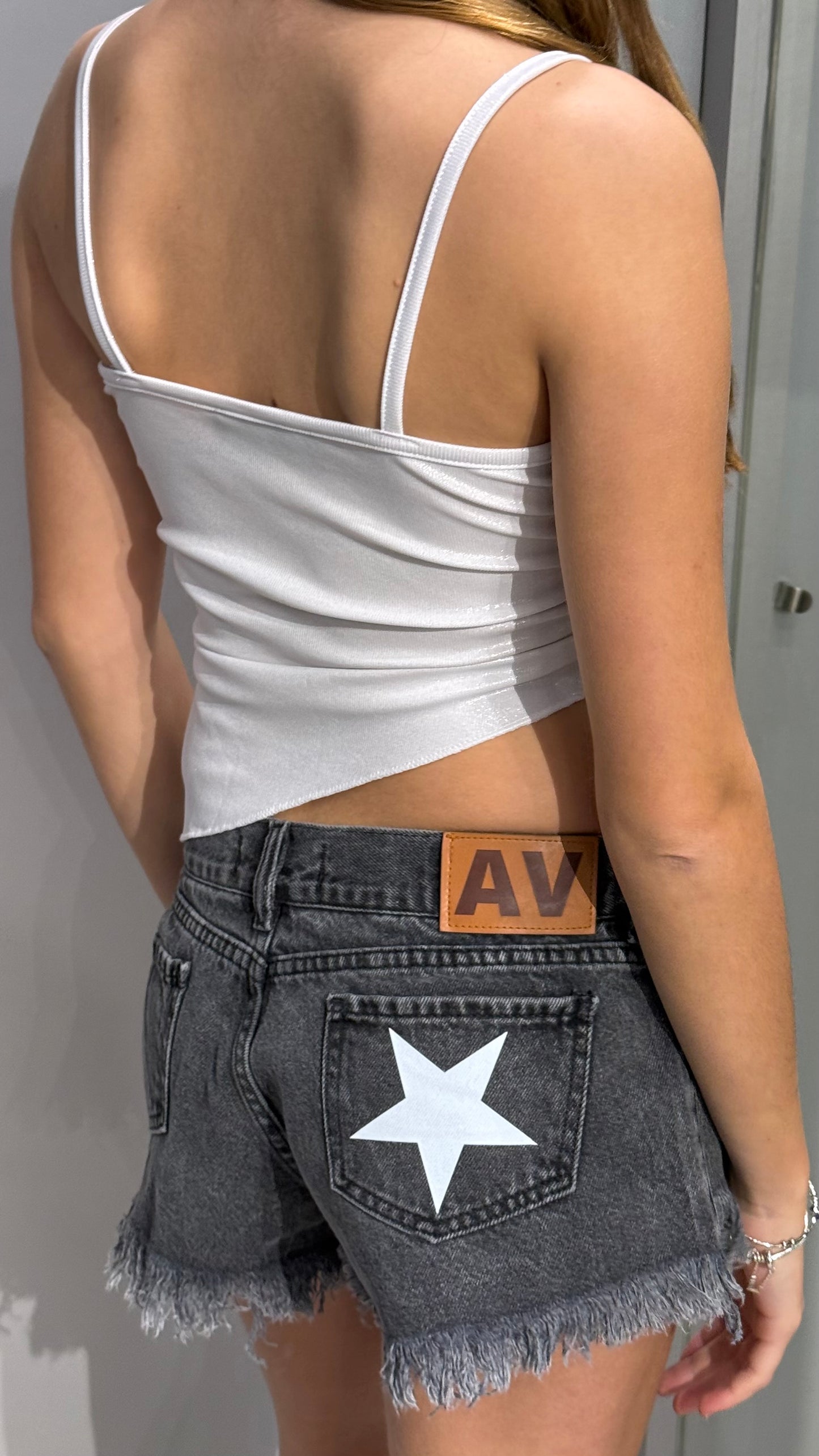 SHORT STAR