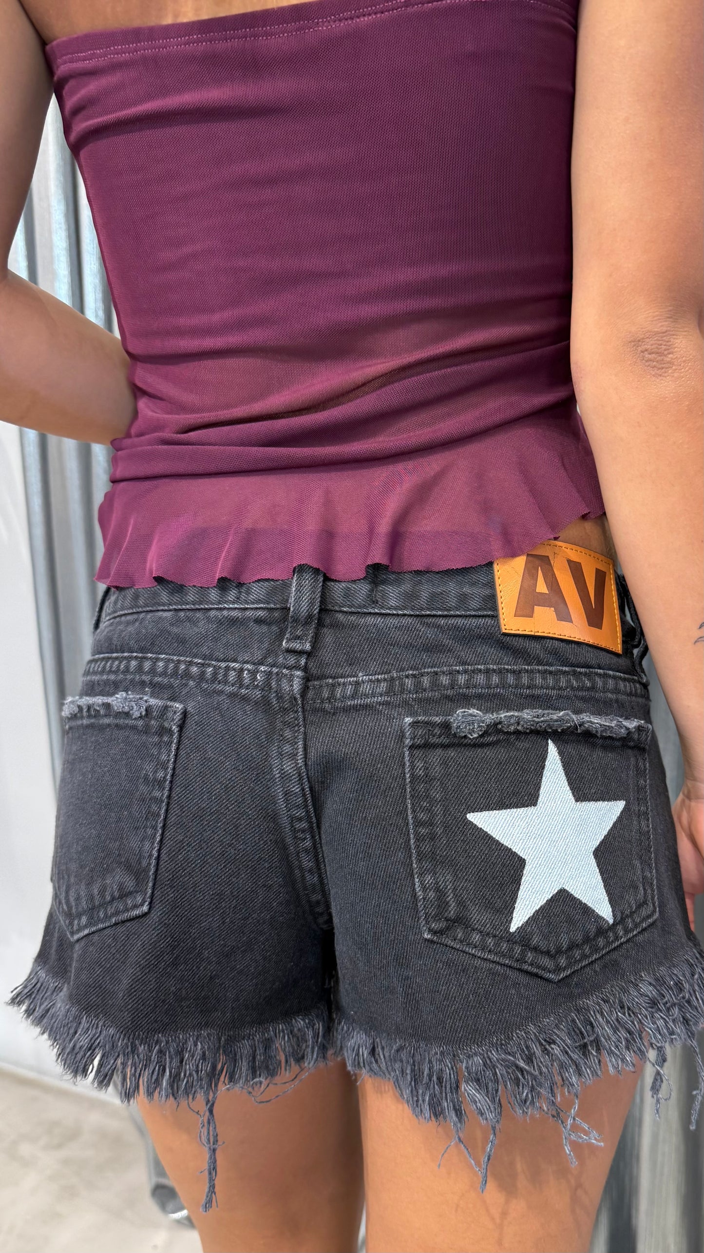 SHORT STAR