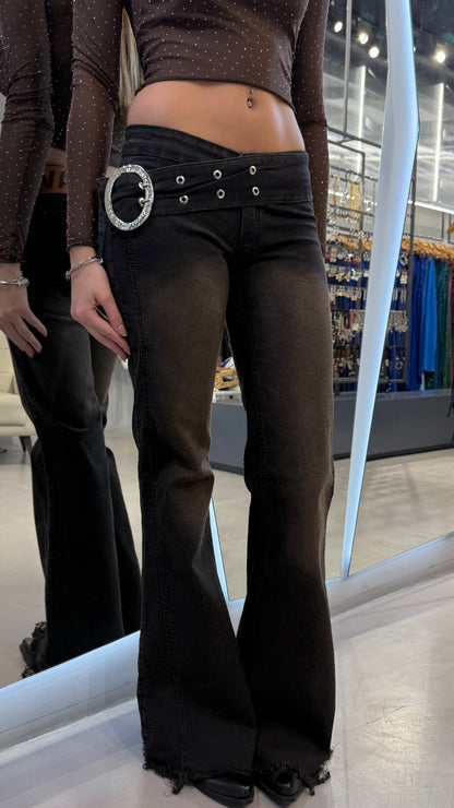 JEAN DIRTY