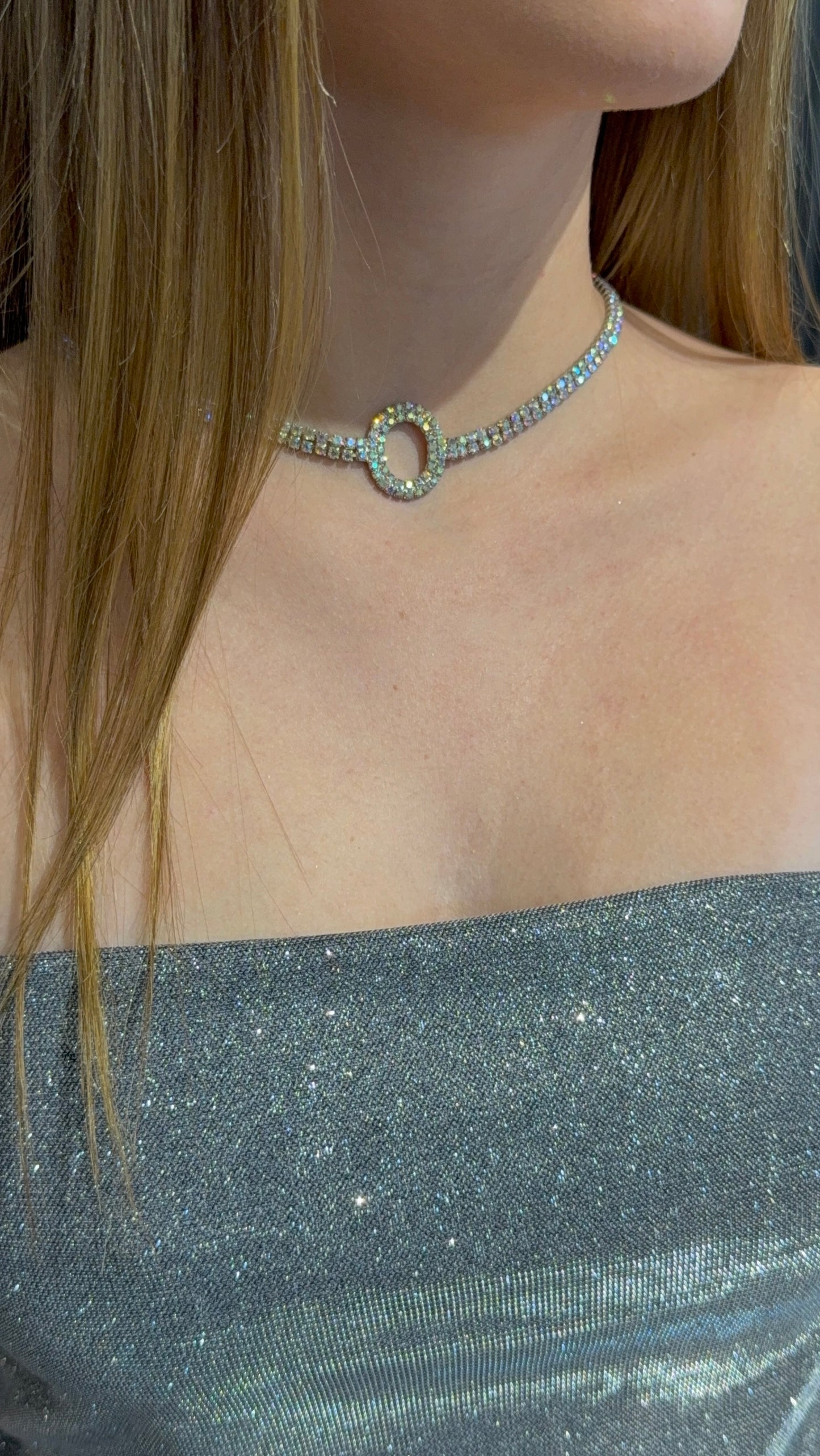 CHOKER