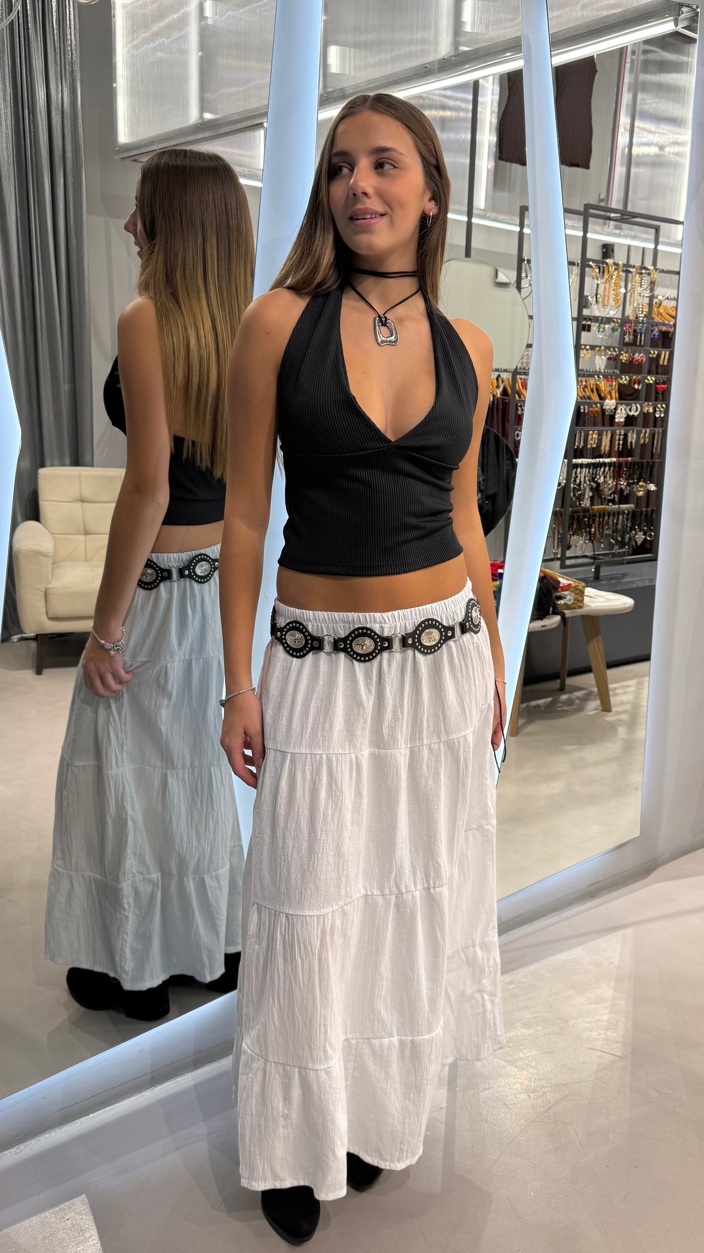POLLERA LEBLON