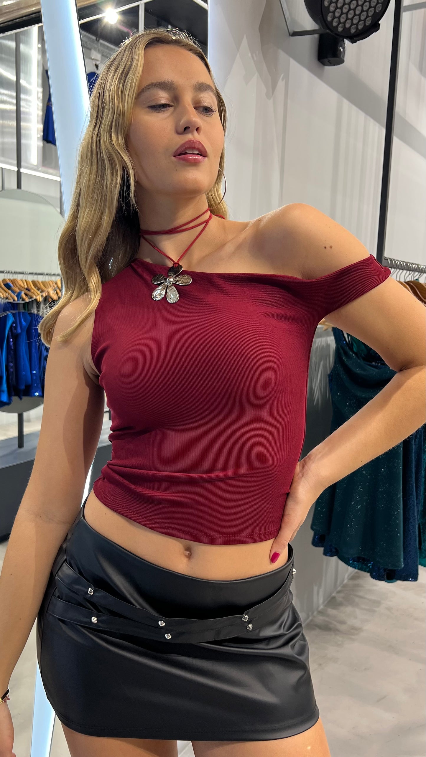 TOP CAPRI