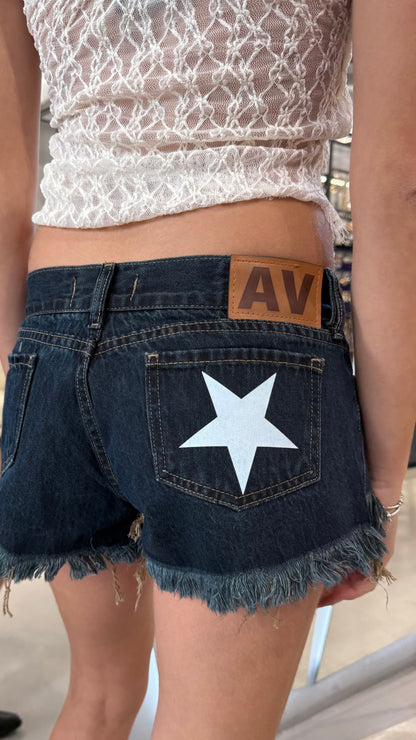 SHORT STAR