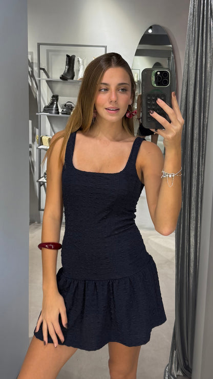 VESTIDO THEORY