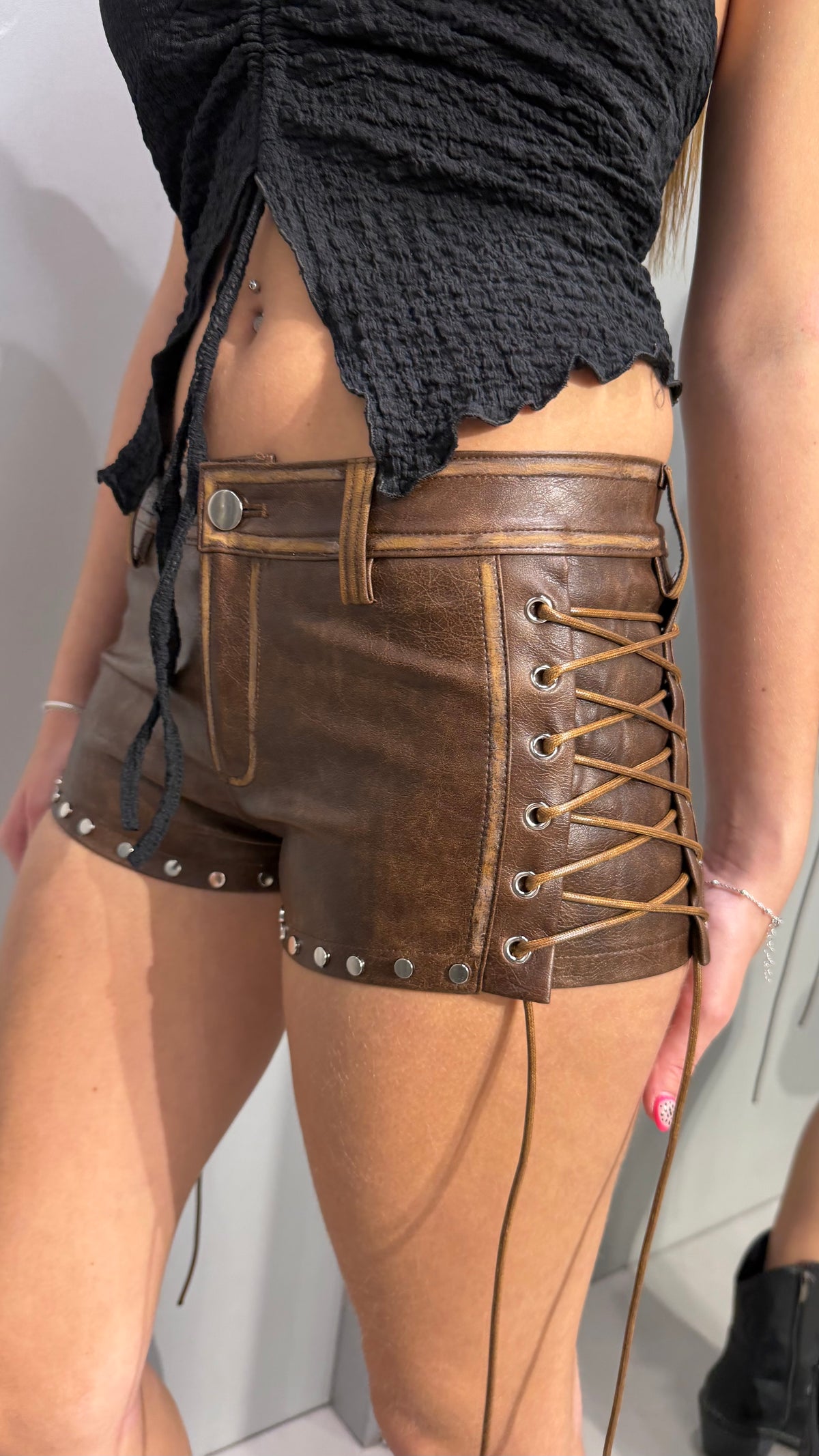 SHORT FLER