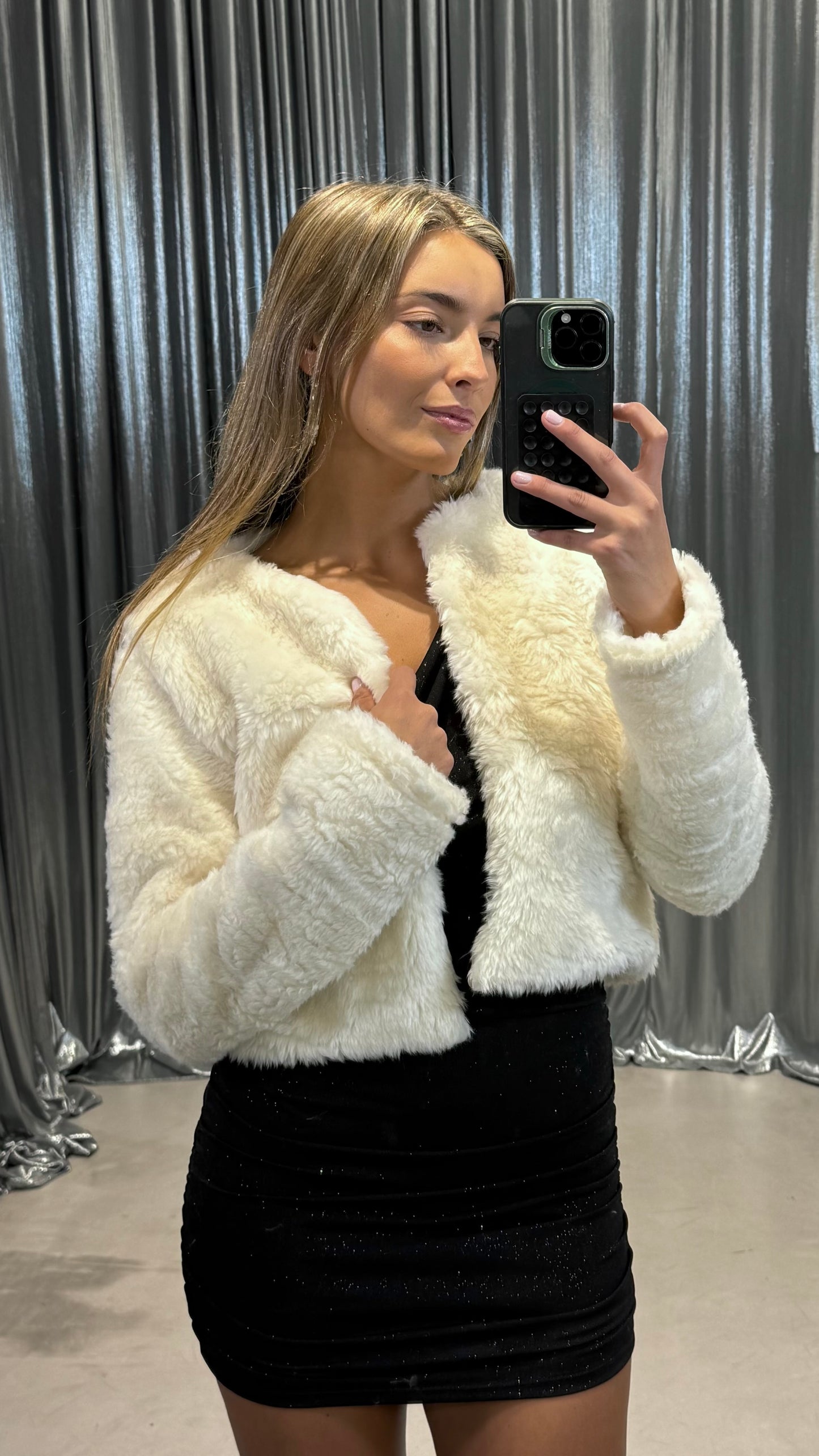 CHAQUETA PELUCHE